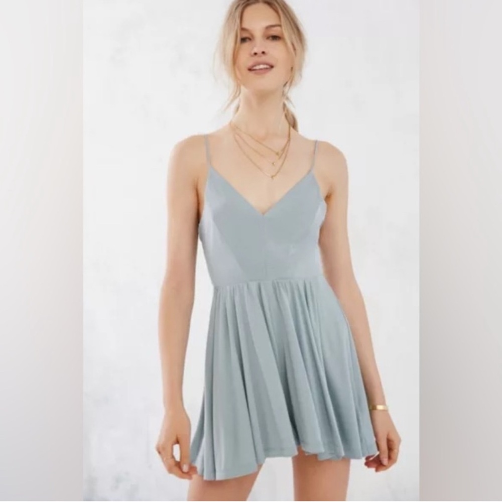 Silence + Noise by Urban Outfitters Light Blue Romper — Size S